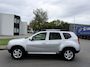 Dacia Duster 1.6-16V Lauréate 2wd 105 PK. Distributieriem vervangen bij 138.000 KM !!! Geen mooie auto maar technisch top en rijdt nieuw !!