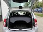 Dacia Duster 1.6-16V Lauréate 2wd 105 PK. Distributieriem vervangen bij 138.000 KM !!! Geen mooie auto maar technisch top en rijdt nieuw !!