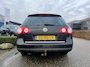 Volkswagen Passat Variant 2.0 TDI Highline | APK | Cruise Control | NAVI | Trekhaak | Leder/Alcantara | Zomer- en winterwielen | Goed onderhouden