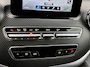 Mercedes-Benz V-klasse 300d Lang DC Avantgarde AMG line Leder Camera Navigatie Trekhaak afneembaar Dubbele cabine