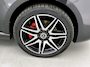 Mercedes-Benz V-klasse 300d Lang DC Avantgarde AMG line Leder Camera Navigatie Trekhaak afneembaar Dubbele cabine