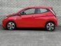 Toyota Aygo 1.0 VVT-i x-play | All-Season banden | Dealer Onderhouden | Airco | Camera |