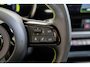 Abarth 600e Scorpionissima 54 kWh | Tot 8 Jaar Garantie | Camera | Navigatie | 20 inch Lichtmetaal | Sabelt Stoelen | Verwarmde stoelen |
