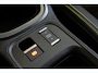 Abarth 600e Scorpionissima 54 kWh | Tot 8 Jaar Garantie | Camera | Navigatie | 20 inch Lichtmetaal | Sabelt Stoelen | Verwarmde stoelen |