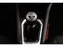 Renault Clio 1.0 TCe Zen Trekhaak Navigatie Airco Cruise Control Rijstrooksensor LED