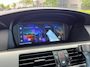 BMW 5-Serie 520i | Carplay | Elek. Schuif-/Kanteldak | Xenon | Cruise Control | Parkeersensoren voor/achter | Stoelverwarming