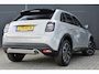 Fiat 600 1.2 Hybrid La Prima | Vol-Leder | Navigatie | Elektr. Achterklep | Stoelverwarming | Sfeerverlichting | Adaptive Cruise | !!