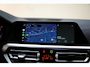 BMW 3-Serie 318i High Executive Edition Aut. [ Leder Stoelverwarming Apple/Android