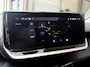 Peugeot 208 Allure 1.2 Turbo 100pk EAT8 | 3D i-COCKPIT® | NAVI | LM-VELGEN | PARKEERHULP V+A | CLIMA | CRUISE CONTROL | DRAADLOOS APPLE CARPLAY / ANDROID AUTO | ALL-SEASONBANDEN |