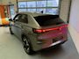 Volkswagen T-Roc 1.5 eTsi Style First Edition Apple Carplay, Adap. cruise, Stoel/stuurverwarming, Sfeerverlichting, full led