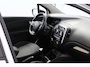 Renault Captur 0.9 TCe Limited/ Two-Tone/ 17'' LMV/ LED Koplampen/ Keyless/ Half-Leder/ Apple + Android/ Clima/ Cruise/ Extra Getint glas/ PDC/ Bluetooth/ Armsteun/ Multi. LEDER. Stuur/ LED Mistl.