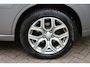 Mitsubishi Outlander 2.0 PHEV Instyle. Afneembare trekhaak!!