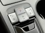 Hyundai Kona Electric EV Fashion 64 kWh ✓2e Eigenaar✓Carplay✓Camera✓Trekhaak✓Dealer Onderhouden✓Draadloze telefoonlader✓Navi✓Keyless✓✓Rijstrooksensor✓Dodehoeksensor✓Pdc✓Lm velgen 17"✓Clima✓Cruise✓204pk✓N.A.P✓Bj 12-2020✓Apk tot 09-2028