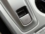 Hyundai Kona Electric EV Fashion 64 kWh ✓2e Eigenaar✓Carplay✓Camera✓Trekhaak✓Dealer Onderhouden✓Draadloze telefoonlader✓Navi✓Keyless✓✓Rijstrooksensor✓Dodehoeksensor✓Pdc✓Lm velgen 17"✓Clima✓Cruise✓204pk✓N.A.P✓Bj 12-2020✓Apk tot 09-2028