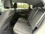 Hyundai Kona Electric EV Fashion 64 kWh ✓2e Eigenaar✓Carplay✓Camera✓Trekhaak✓Dealer Onderhouden✓Draadloze telefoonlader✓Navi✓Keyless✓✓Rijstrooksensor✓Dodehoeksensor✓Pdc✓Lm velgen 17"✓Clima✓Cruise✓204pk✓N.A.P✓Bj 12-2020✓Apk tot 09-2028