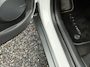 Hyundai Kona Electric EV Fashion 64 kWh ✓2e Eigenaar✓Carplay✓Camera✓Trekhaak✓Dealer Onderhouden✓Draadloze telefoonlader✓Navi✓Keyless✓✓Rijstrooksensor✓Dodehoeksensor✓Pdc✓Lm velgen 17"✓Clima✓Cruise✓204pk✓N.A.P✓Bj 12-2020✓Apk tot 09-2028