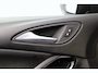 Opel Astra Sports Tourer 1.2 Elegance/ Trekhaak/ 16'' LMV/ LED Koplampen!/ Stoel + Stuurverw./ Camera/ Apple + Android/ Half-Leder/ Dode-Hoek DET./ Extra getint glas/ PDC V+A/ Navi/ Clima/ Cruise/ Bluetooth.