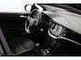 Opel Astra Sports Tourer 1.2 Elegance/ Trekhaak/ 16'' LMV/ LED Koplampen!/ Stoel + Stuurverw./ Camera/ Apple + Android/ Half-Leder/ Dode-Hoek DET./ Extra getint glas/ PDC V+A/ Navi/ Clima/ Cruise/ Bluetooth.