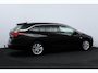 Opel Astra Sports Tourer 1.2 Elegance/ Trekhaak/ 16'' LMV/ LED Koplampen!/ Stoel + Stuurverw./ Camera/ Apple + Android/ Half-Leder/ Dode-Hoek DET./ Extra getint glas/ PDC V+A/ Navi/ Clima/ Cruise/ Bluetooth.