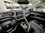 Peugeot 3008 1.6 e-THP Allure/ AUTOMAAT!/ Trekhaak/ Virtual Cockpit/ Half-Leder/ 18'' LMV/ Apple + Android/ Camera/ Navi/ Clima/ Cruise/ Lane-Assist./ Bluetooth/ Armsteun/ Multi. LEDER. Stuur/ Mistl./ PDC V+A/ Extra getint
