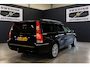 Volvo V70 2.4 170 pk Automaat | Leder | CarPlay | Schuifdak