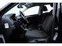 Volkswagen T-Roc 1.5 TSI Style Business/ Trekhaak/ Elek. Kofferklep/ Apple + Android/ DAB+/ Navi/ Airco/ Adaptive Cruise/ Lane-Assist./ Elek. pakket/ Isofix/ Bluetooth/ Multi. LEDER. Stuur/ 16'' LMV/ Mistl./ PDC/ LED Dagrijverl.