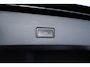 Volkswagen T-Roc 1.5 TSI Style Business/ Trekhaak/ Elek. Kofferklep/ Apple + Android/ DAB+/ Navi/ Airco/ Adaptive Cruise/ Lane-Assist./ Elek. pakket/ Isofix/ Bluetooth/ Multi. LEDER. Stuur/ 16'' LMV/ Mistl./ PDC/ LED Dagrijverl.