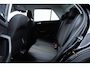Volkswagen T-Roc 1.5 TSI Style Business/ Trekhaak/ Elek. Kofferklep/ Apple + Android/ DAB+/ Navi/ Airco/ Adaptive Cruise/ Lane-Assist./ Elek. pakket/ Isofix/ Bluetooth/ Multi. LEDER. Stuur/ 16'' LMV/ Mistl./ PDC/ LED Dagrijverl.