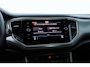 Volkswagen T-Roc 1.5 TSI Style Business/ Trekhaak/ Elek. Kofferklep/ Apple + Android/ DAB+/ Navi/ Airco/ Adaptive Cruise/ Lane-Assist./ Elek. pakket/ Isofix/ Bluetooth/ Multi. LEDER. Stuur/ 16'' LMV/ Mistl./ PDC/ LED Dagrijverl.