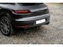 Porsche Macan 3.6 Turbo Performance Package 440pk | ACC | 360gr. | LED