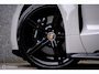 Porsche Taycan Sport Turismo GTS 93 kWh 517 pk | Alcantara pack | Carbon afwerking | Sportchrono | 21 inch | krijtgrijs | 360 camera | Panorama | Comfort stoelen | Rijklaarprijs |