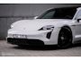 Porsche Taycan Sport Turismo GTS 93 kWh 517 pk | Alcantara pack | Carbon afwerking | Sportchrono | 21 inch | krijtgrijs | 360 camera | Panorama | Comfort stoelen | Rijklaarprijs |