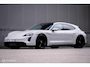 Porsche Taycan Sport Turismo GTS 93 kWh 517 pk | Alcantara pack | Carbon afwerking | Sportchrono | 21 inch | krijtgrijs | 360 camera | Panorama | Comfort stoelen | Rijklaarprijs |