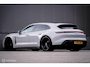 Porsche Taycan Sport Turismo GTS 93 kWh 517 pk | Alcantara pack | Carbon afwerking | Sportchrono | 21 inch | krijtgrijs | 360 camera | Panorama | Comfort stoelen | Rijklaarprijs |