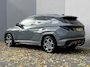 Hyundai Tucson 1.6 T-GDI PHEV N Line Sky 4WD / Trekhaak (1350 kg) / Elektrische achterklep / Rondomzicht camera / Stuur- Stoel & Achterbank verwarming / Adaptief cruise control / Keyless Entry/Start / Voorstoelen Geventileerd / Stoel Geheugen / Schuifkantel Dak /