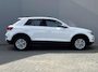 Volkswagen T-Roc 1.0 TSI Style Business / Trekhaak (1.300 KG) / Adaptieve Cruise Control / Stoelverwarming voor / Navigatie DMV Apple Carplay&Android Auto / Airco /