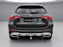Mercedes-Benz GLC 300 e 4MATIC Sport Edition | AMG Line | Premium Pakket | Trekhaak | Panoramadak | 360° Camera | Augmented Reality voor Navigatie | DISTRONIC Afstandsassistent | Dodehoekassistent | Verkeersbordenassistent | DIGITAL LIGHT | Elektrisch Verstelbare Stoelen + Memory | Stoelverwarming | Sfeerverlichting | Apple CarPlay | Android Auto | Elektrische Achterklep | Elektrisch Inklapbare Buitenspiegels | Parkeersensoren