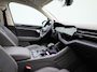 Volkswagen Touareg 3.0 TSi eHybrid 4MOTION Elegance 381 PK | V6 | Luchtvering | Plug-In | Nightvision | Panorama Dak | Trekhaak | Head-Updisplay | Stoelverwarming Voor & Achter | Dynaudio | Geheugenfunctie stoelen | Dealer Onderhouden