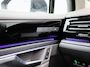 Volkswagen Touareg 3.0 TSi eHybrid 4MOTION Elegance 381 PK | V6 | Luchtvering | Plug-In | Nightvision | Panorama Dak | Trekhaak | Head-Updisplay | Stoelverwarming Voor & Achter | Dynaudio | Geheugenfunctie stoelen | Dealer Onderhouden