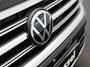 Volkswagen Touareg 3.0 TSi eHybrid 4MOTION Elegance 381 PK | V6 | Luchtvering | Plug-In | Nightvision | Panorama Dak | Trekhaak | Head-Updisplay | Stoelverwarming Voor & Achter | Dynaudio | Geheugenfunctie stoelen | Dealer Onderhouden