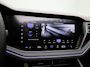 Volkswagen Touareg 3.0 TSi eHybrid 4MOTION Elegance 381 PK | V6 | Luchtvering | Plug-In | Nightvision | Panorama Dak | Trekhaak | Head-Updisplay | Stoelverwarming Voor & Achter | Dynaudio | Geheugenfunctie stoelen | Dealer Onderhouden