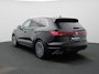 Volkswagen Touareg 3.0 TSi eHybrid 4MOTION Elegance 381 PK | V6 | Luchtvering | Plug-In | Nightvision | Panorama Dak | Trekhaak | Head-Updisplay | Stoelverwarming Voor & Achter | Dynaudio | Geheugenfunctie stoelen | Dealer Onderhouden