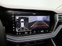 Volkswagen Touareg 3.0 TSi eHybrid 4MOTION Elegance 381 PK | V6 | Luchtvering | Plug-In | Nightvision | Panorama Dak | Trekhaak | Head-Updisplay | Stoelverwarming Voor & Achter | Dynaudio | Geheugenfunctie stoelen | Dealer Onderhouden