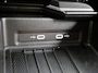 Volkswagen ID.7 Pro Limited Edition 77 kWh | 286 PK | SOH 97.5% | Automaat | Trekhaak inklapbaar | Apple Carplay / Android Auto | 360 Parkeercamera | Head-up Display | Black Style Pakket | Panoramadak | Stoelverwarming | Stuurverwarming |