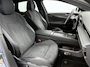Volkswagen ID.7 Pro Limited Edition 77 kWh | 286 PK | SOH 97.5% | Automaat | Trekhaak inklapbaar | Apple Carplay / Android Auto | 360 Parkeercamera | Head-up Display | Black Style Pakket | Panoramadak | Stoelverwarming | Stuurverwarming |