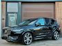 Volvo XC90 2.0 T8 Recharge AWD Ultimate Dark | 7-Zits, Bowers & Wilkins, Panoramadak, Trekhaak, Stoel- Stuurverw, Apple Carp., 22”
