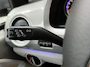 Volkswagen e-Up! SoH 82,82% Climate & cruise control | Extra Getint glas | Lichtmetalen velgen | Metaalkleur | Parkeersensoren achter | Voorstoelen verwarmd | Verwarmde voorruit