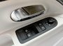Volkswagen e-Up! SoH 82,82% Climate & cruise control | Extra Getint glas | Lichtmetalen velgen | Metaalkleur | Parkeersensoren achter | Voorstoelen verwarmd | Verwarmde voorruit