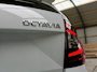 Skoda Octavia Combi 1.0 TSI Greentech Style Business Automaat | Apple CarPlay/Android Auto | Cruise & climate control | DAB ontvanger | Lichtmetalen velgen | Parkeersensoren achter | Voorstoelen verwarmd | Trekhaak