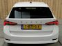 Skoda Octavia Combi 1.0 e-TSI Business Edition Plus Automaat | Apple CarPlay/Android Auto | Adaptieve cruise control | DAB ontvanger | Dode hoek detectie | LED verlichting | Parkeersensoren voor en achter | Voorstoelen verwarmd